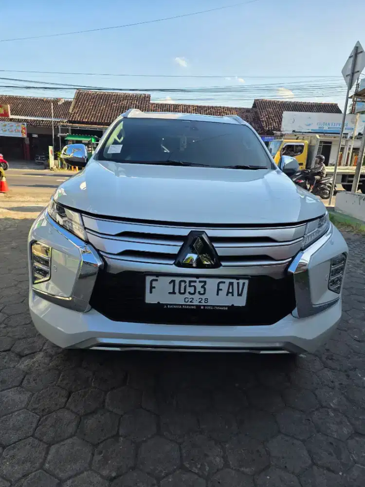 Pajero dakar ultimate 4x4 tahun 2023