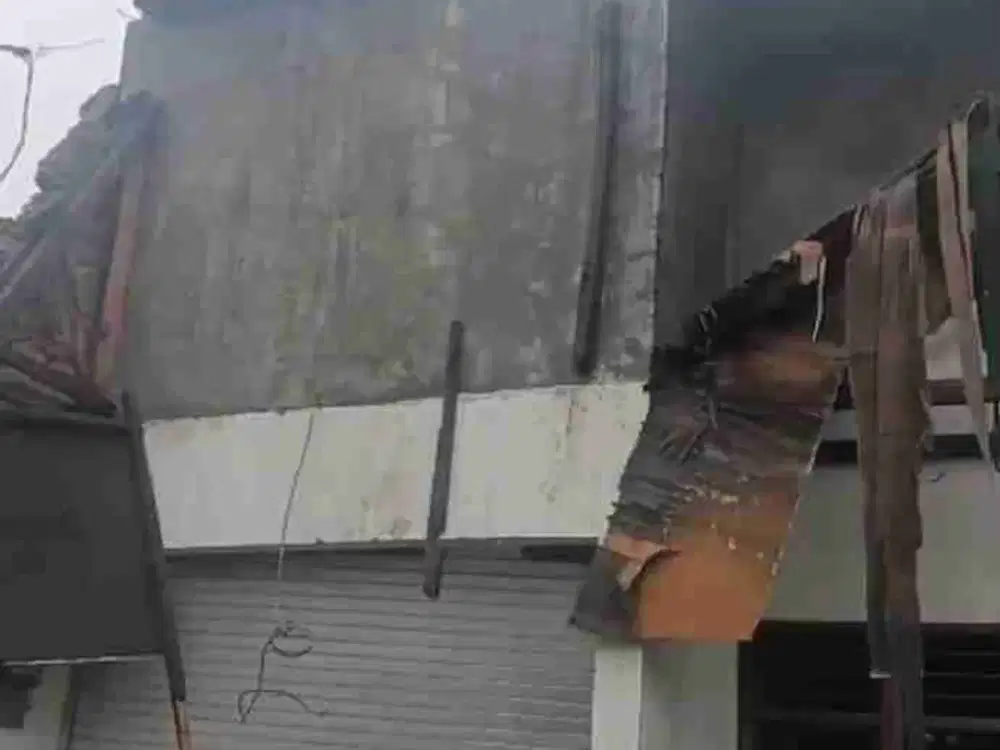 tanah Di karang tengah