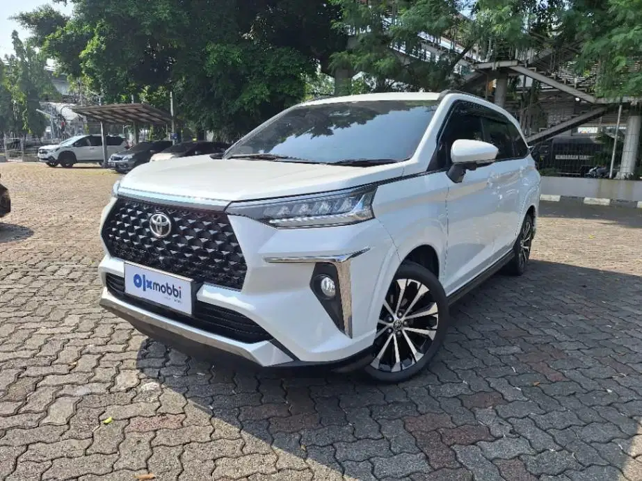 DP Rendah Toyota Avanza 1.5 New Veloz Q CVT TSS Bensin-AT 2022 KZQ