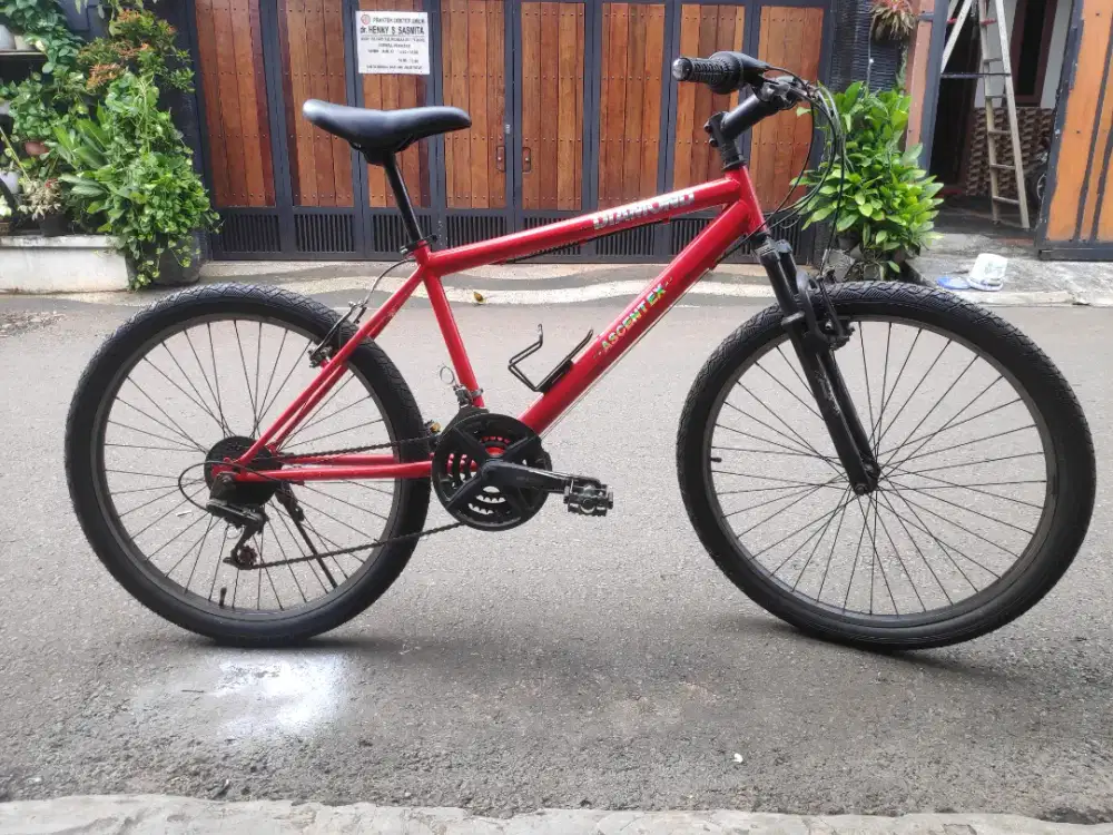 Sepeda ukuran 26 in