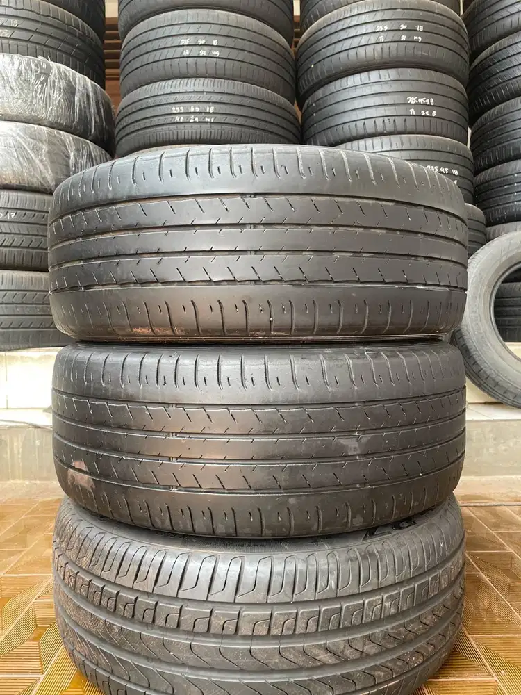 Ban Dunlop SP Sport Max050  215 55 r17  2Pcs