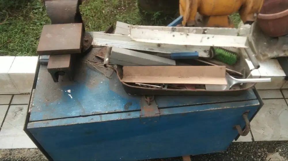 MEJA KERJA BUAT BENGKEL