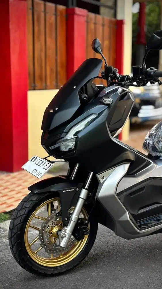 HONDA ADV 150 KEYLESS ISTIMEWA SIAP PAKAI