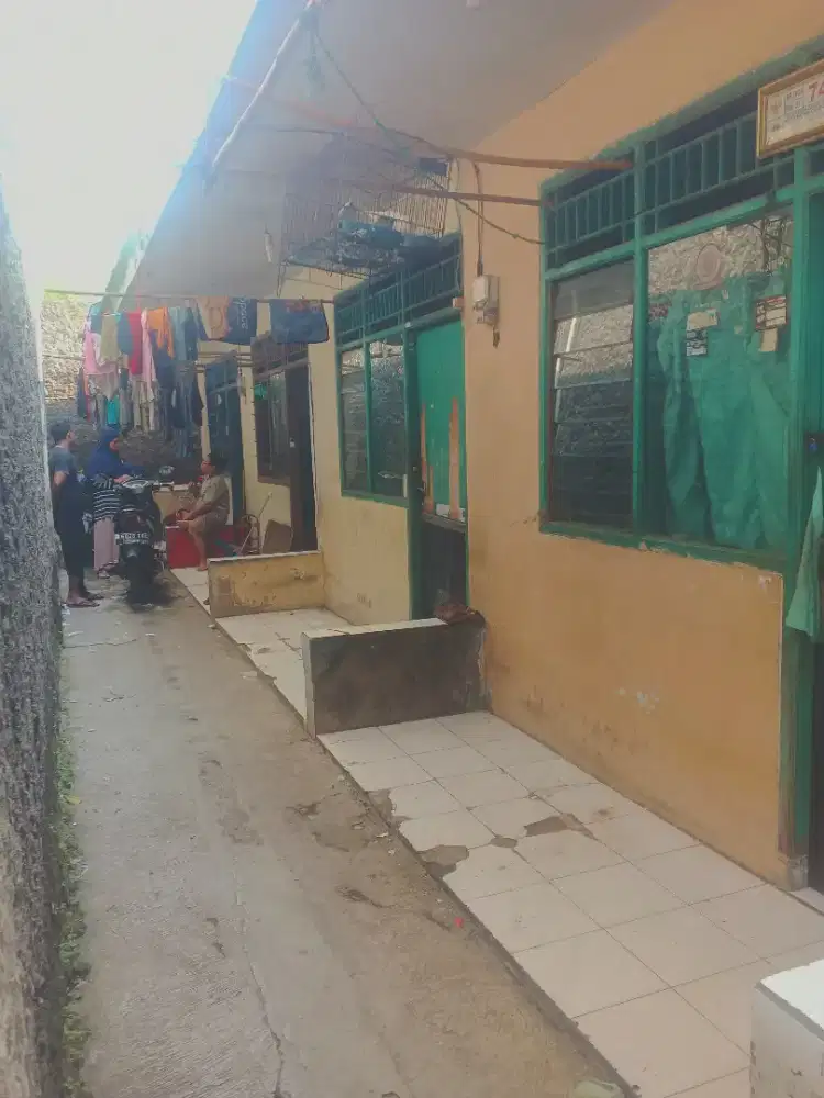 DIJUAL RUMAH KONTRAKAN 4PINTU