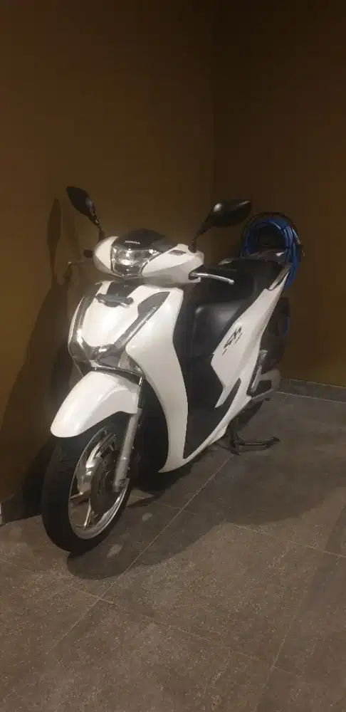 Honda SH150i ABS CBU Vietnam