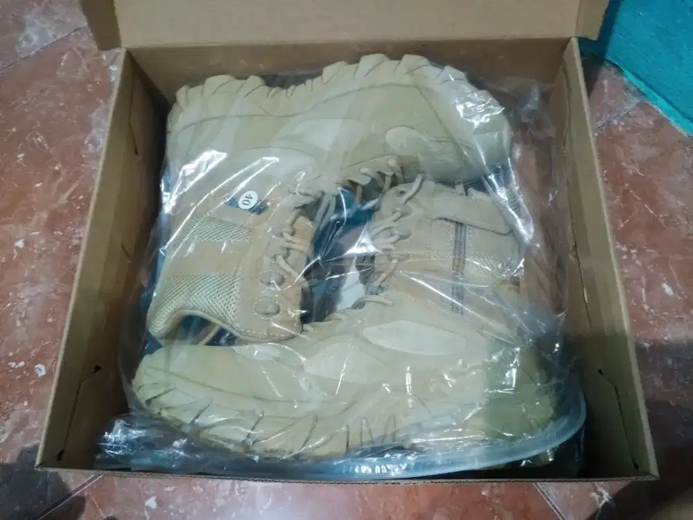 Sepatu Tactical MAGNUM