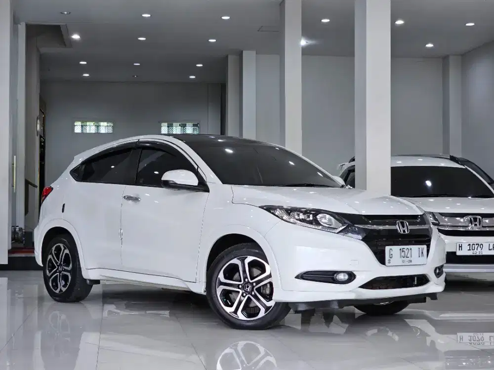 Km 70rb HRV 1.8 Prestige 2017 At(Matic) Plat G HR-V E 2016 2015