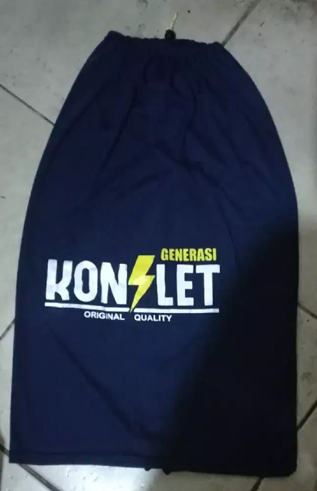 Kerodong burung lovebird/kenari