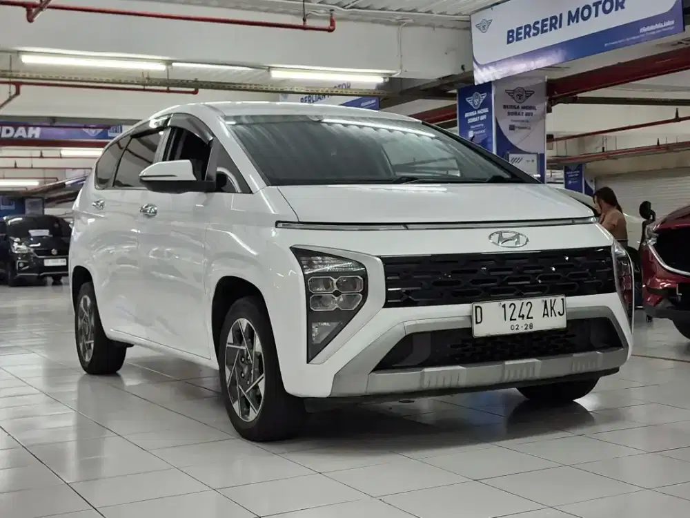 HYUNDAI STARGAZER 1.5 PRIME AT 2022 DP 35JT (TERIMA AN PEMBELI)