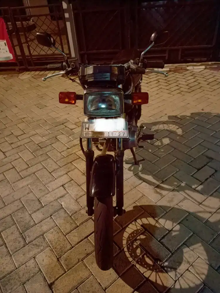 Honda GL 100 tahun 1989