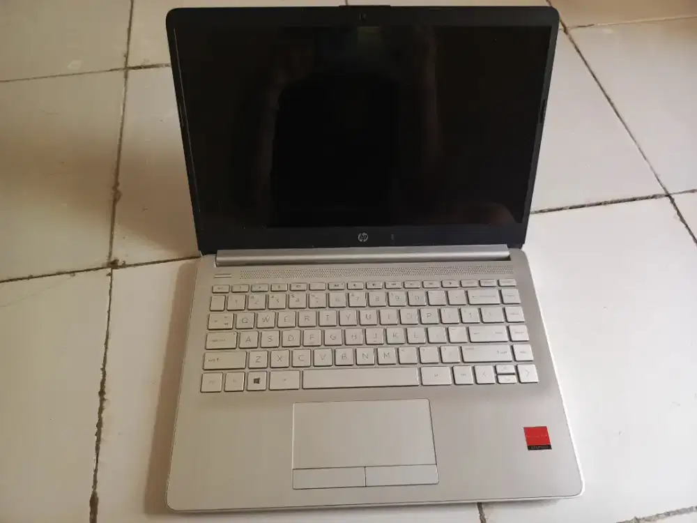 Di jual cepat,laptop seccond