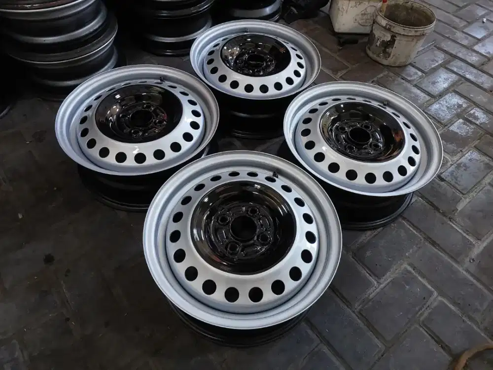 Velg OEMLOOK R15 Brio Mobilio Freed Civic Ferio Genio Estilo Jazz City