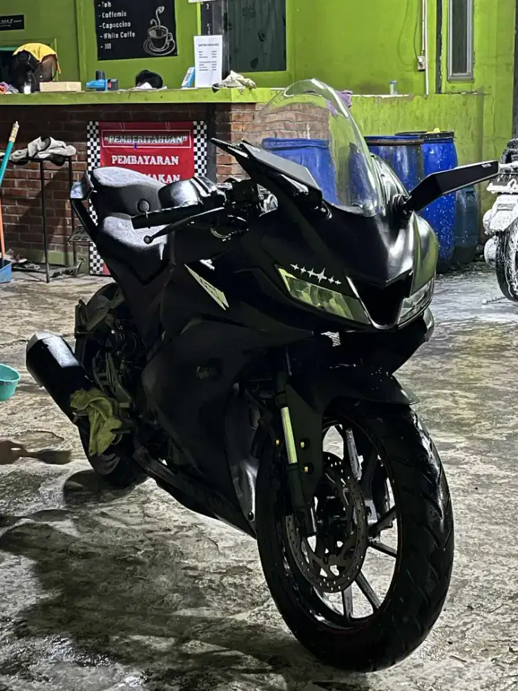 R15 V3 Hitam Pajak hidup Surat Lengkap