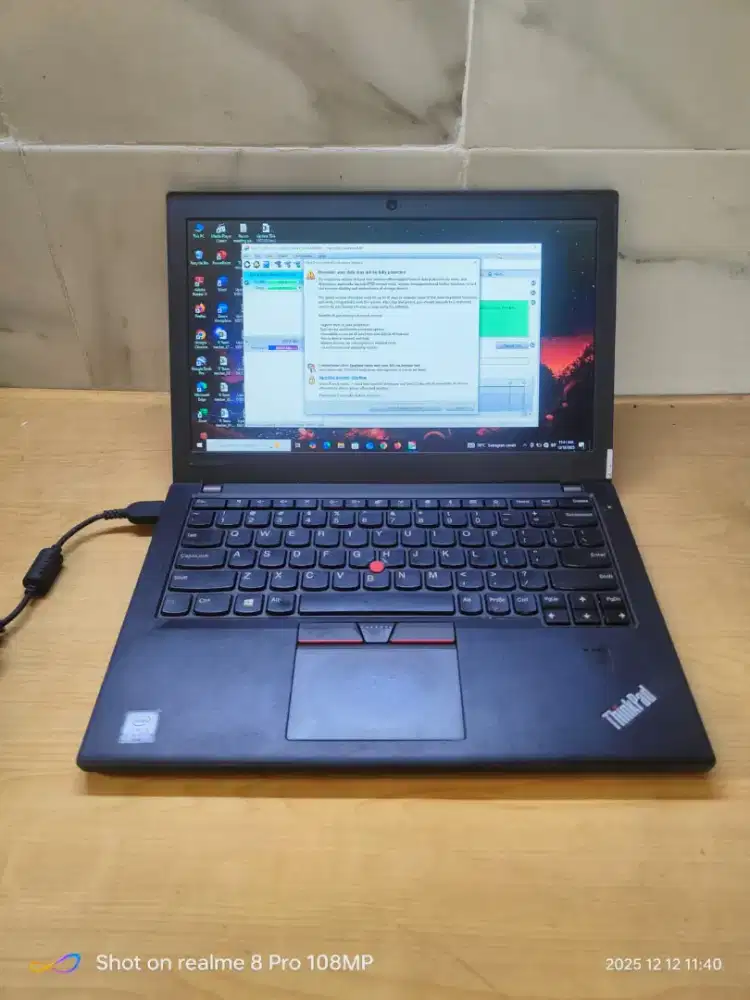 Laptop Thinkpad Layar Sentuh Siap Pakai