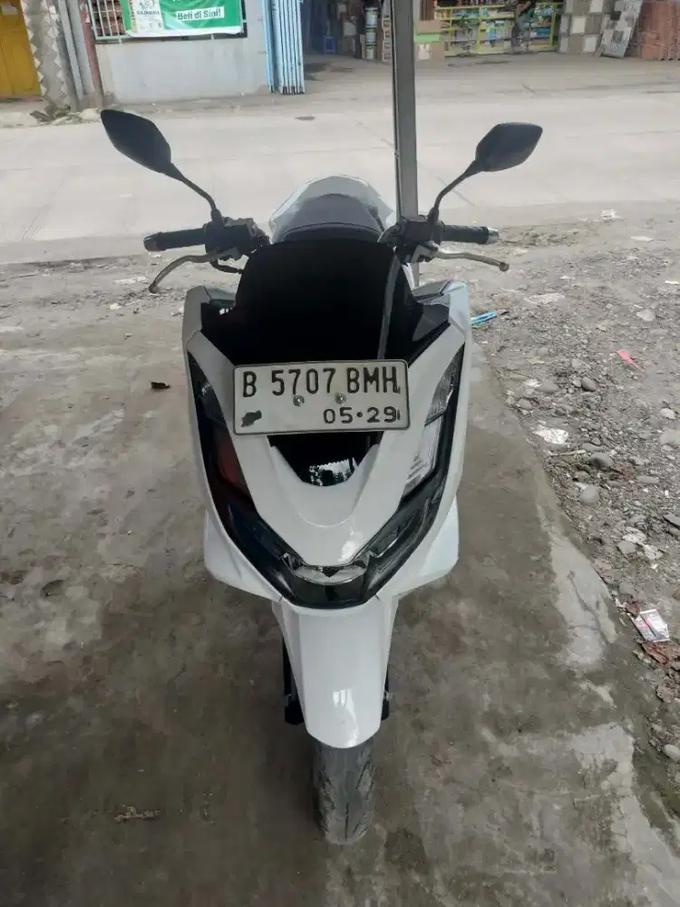 HONDA PCX TAHUN 2024