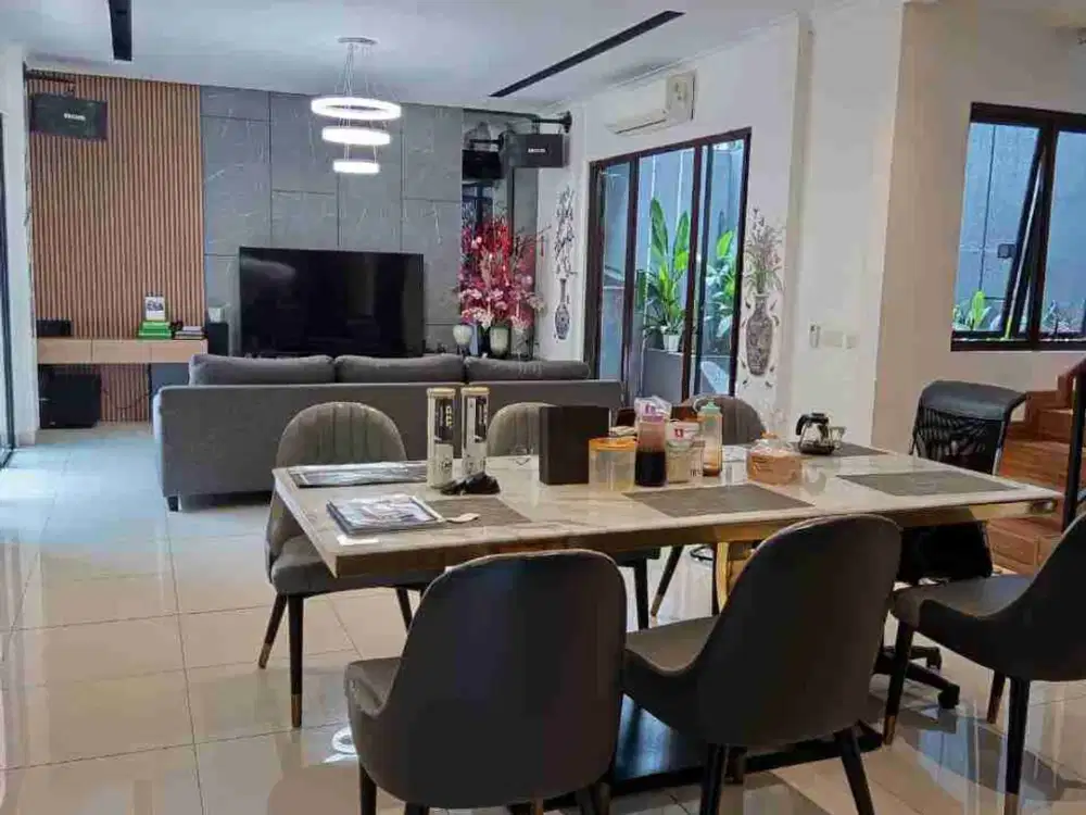 Rumah Furnished Full Renov Chadna The Avani BSD – LT 220m², Harga 4,5M SHM