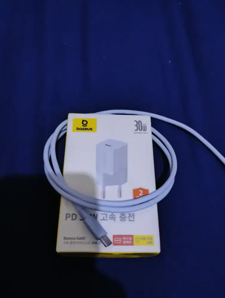 Adaptor Baseus 30W GaN