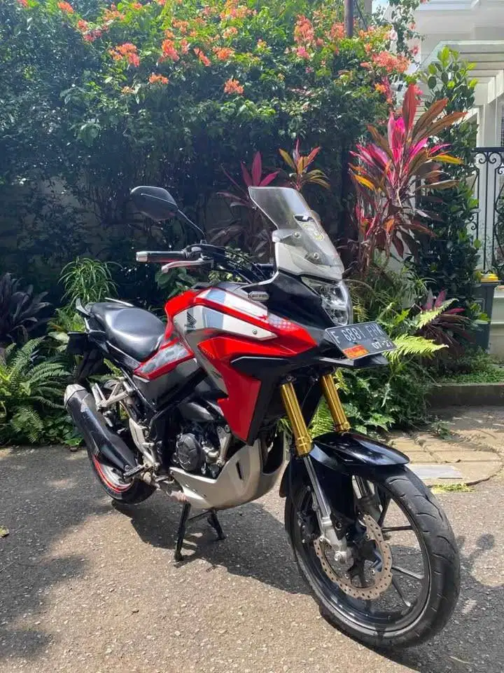 Honda CB 150X 2022 CBX KM Rendah! pajak hidup