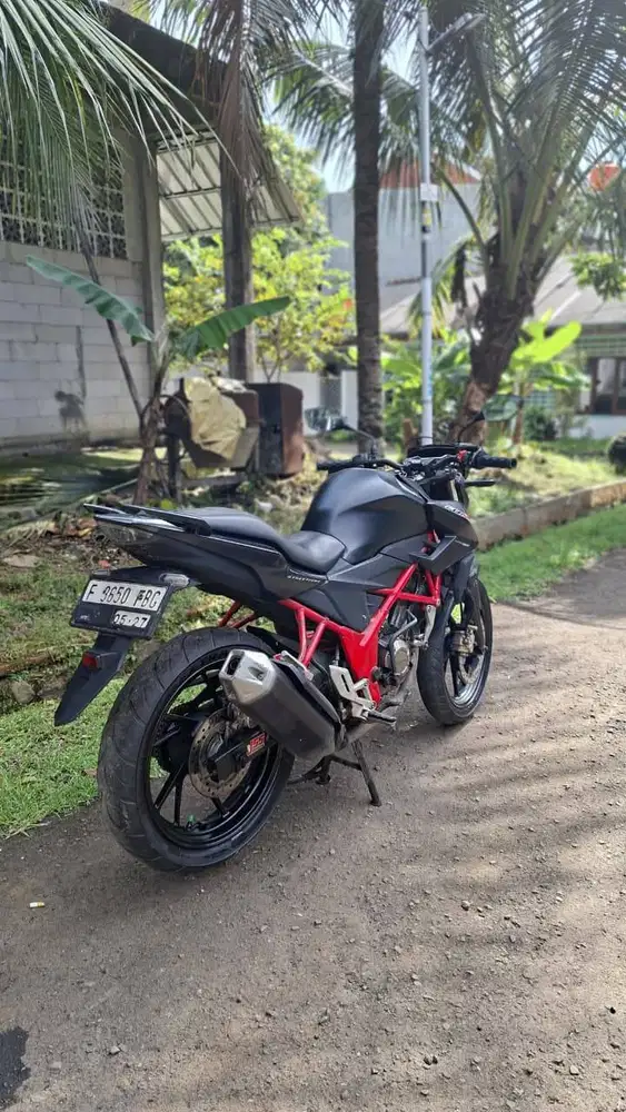 Honda CB 150R 2017 StreetFire