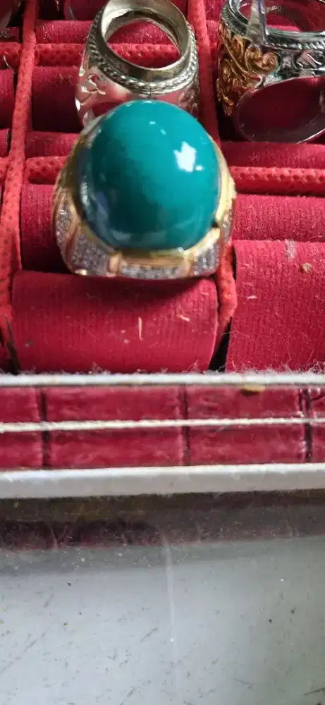 BATU AKiK BACAN