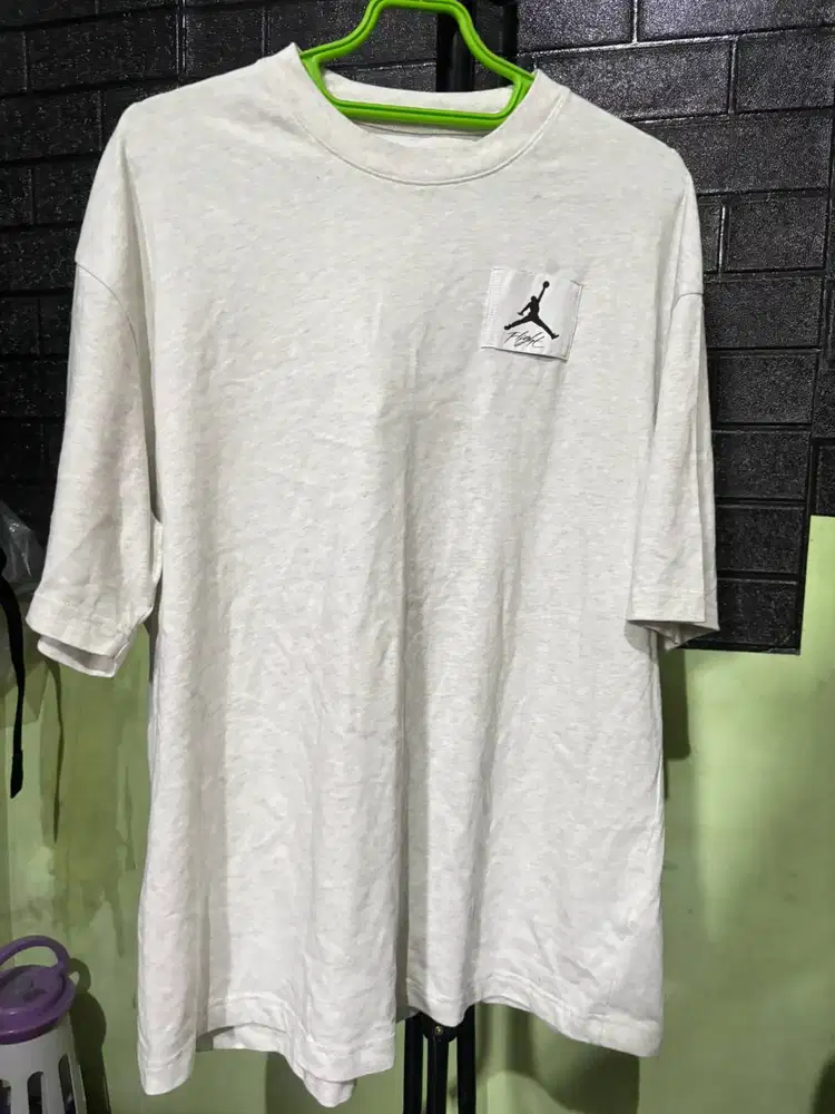Kaos Jordan Oversized Original Size M Outfit Lebaran Streetwear