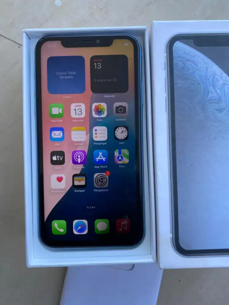 Iphone XR 64gb biru mulus lancar