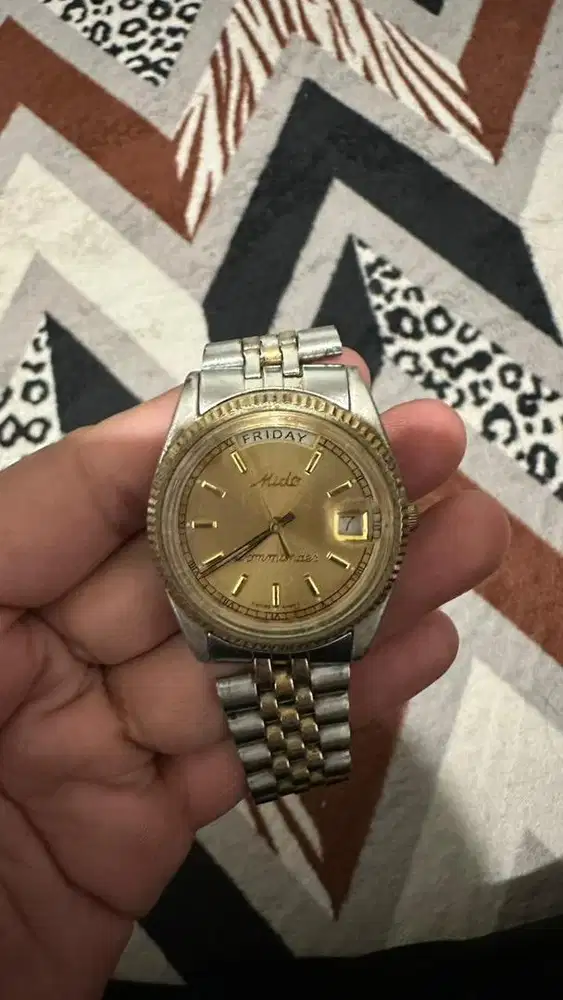 Jam Mido vintage swiss 8299