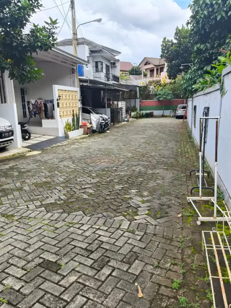 Rumah second dijual dlm cluster 130m²(750jt)Jl Auri Cimanggis Depok