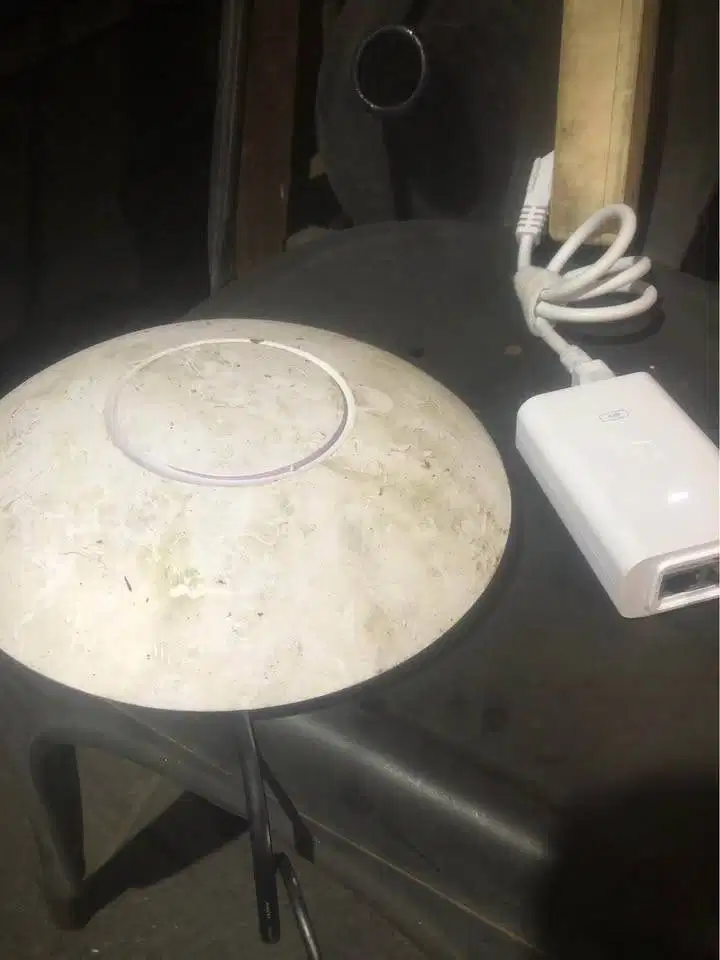 Unifi UAP-AC-HD + POE