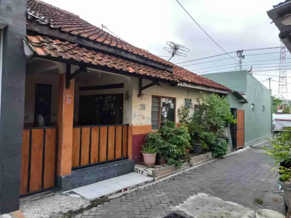 Rumah kost murah, lokasi strategis di Jl Kusumanegara kodya Yogyakarta dekat ke KAMPUS UTY GLAGAHSARI, UAD, UST TAMAN SISWA, POLITEKNIK PERTANIAN, MALIOBORO