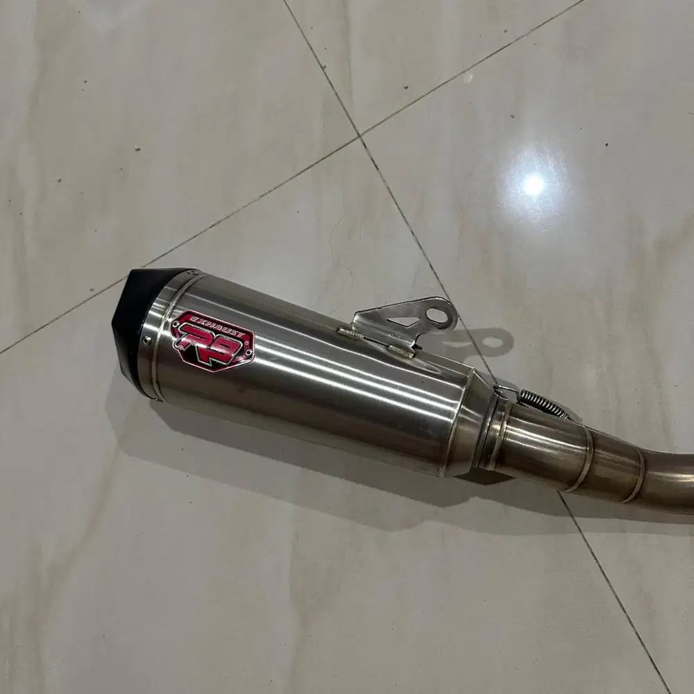Knalpot R9 Vario 125