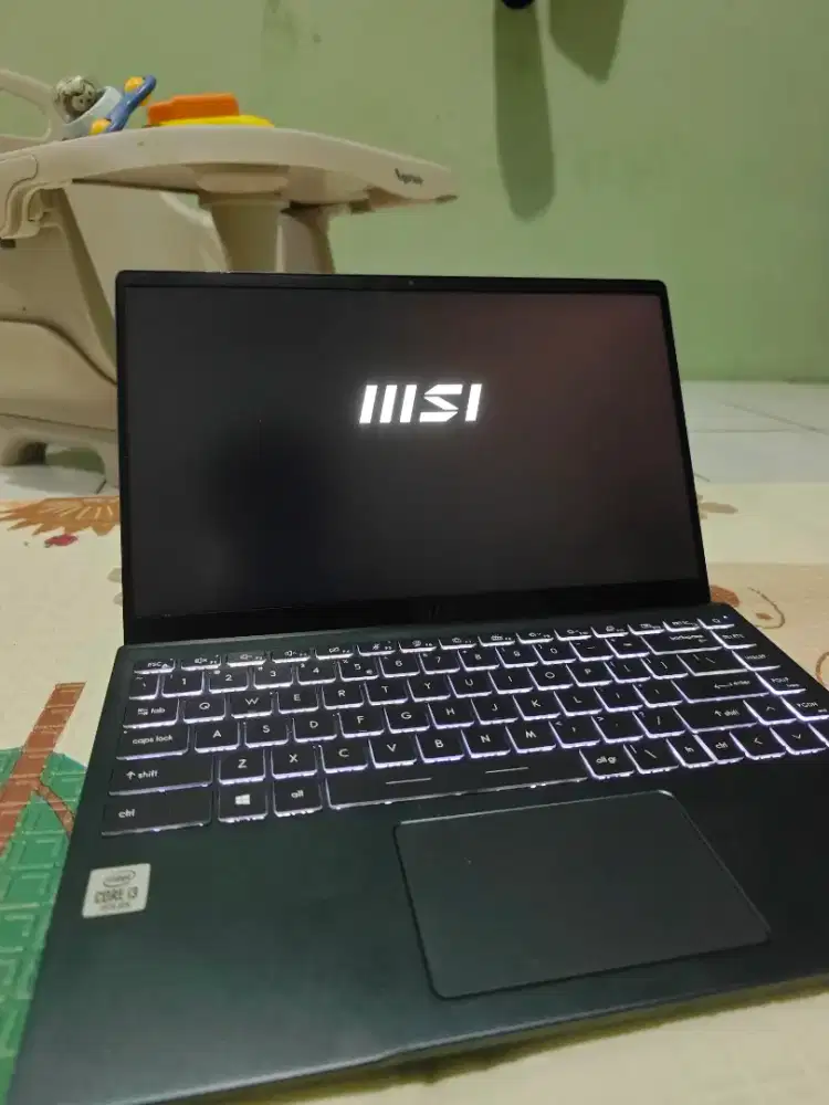 LAPTOP MSI MODERN 14 B10MW 8GB/256GB
