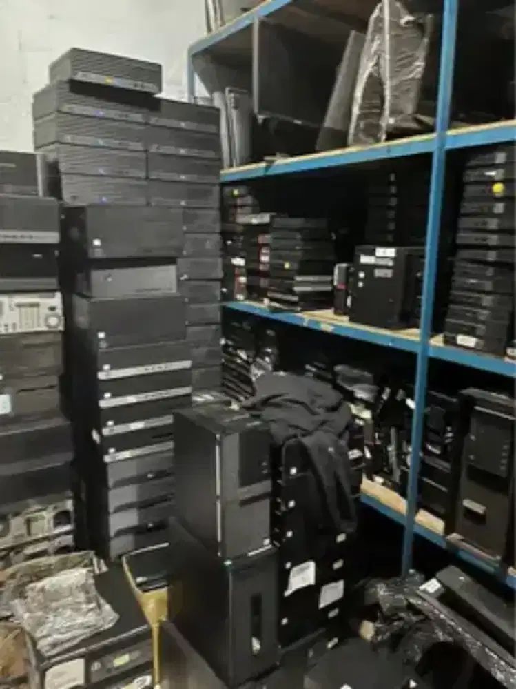 DICARI Komputer & Laptop