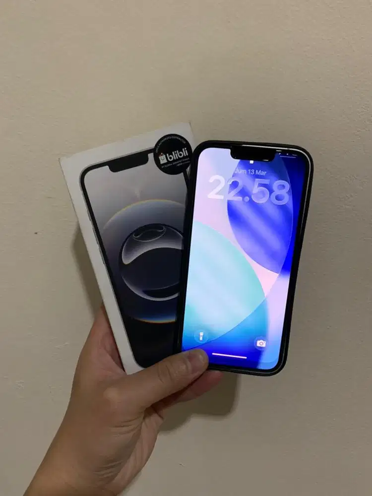 Iphone 16e 128gb Putih iBox / Blibli Fullset Ori Garansi ON Feb 2027