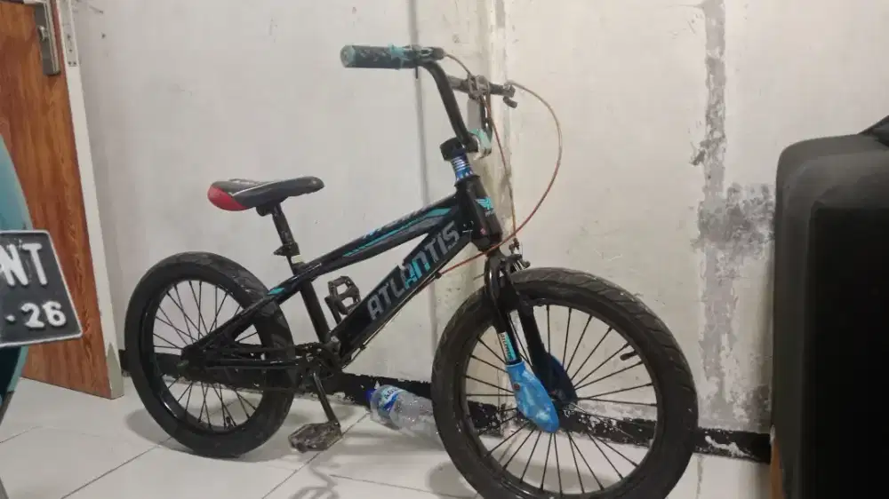 Sepadan anak ukuran 16