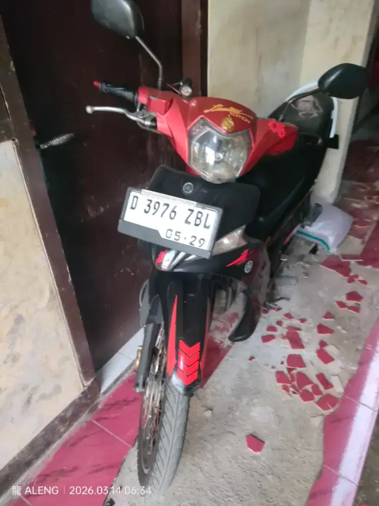 Jual cepat, YAMAHA FORCE FI, MULUS,TERAWAT,SURAT BPKB,STNK,FKT LENGKAP