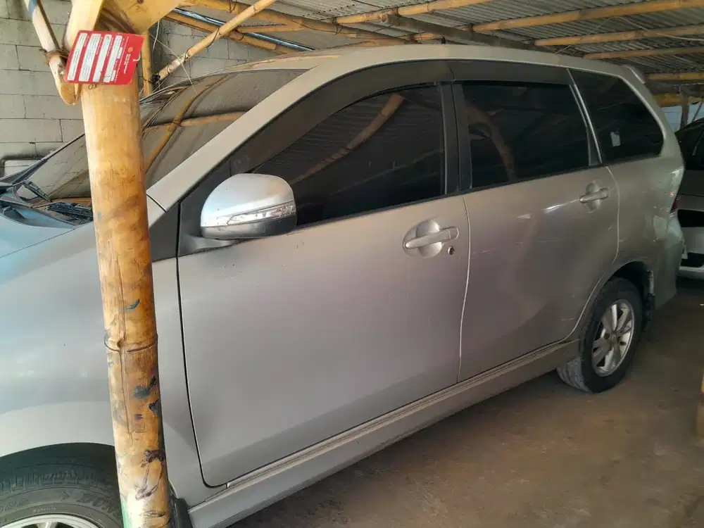 Toyota Avanza 2012 Bensin