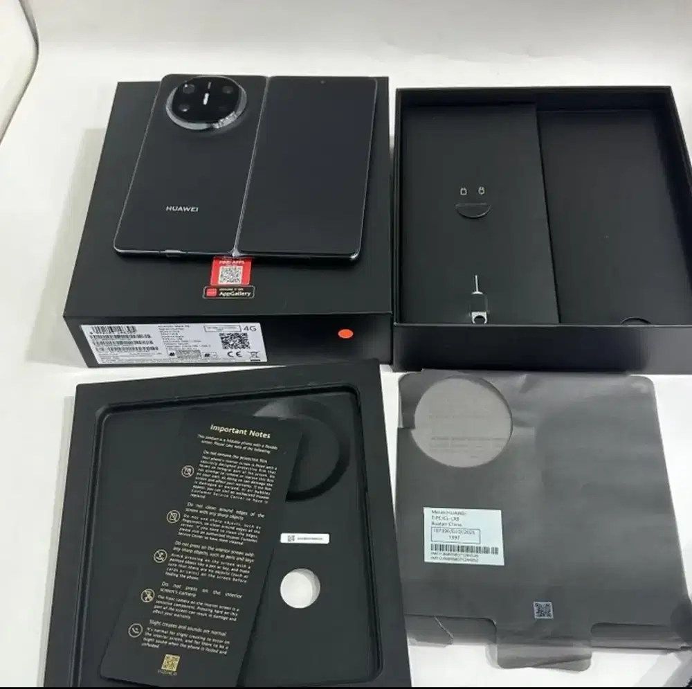 Huawei Mate X6 12/512 Black Resmi