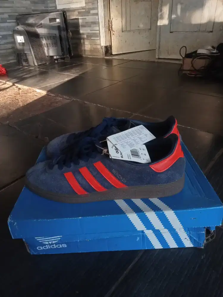 Sepatu Adidas Muchen sz 44⅔