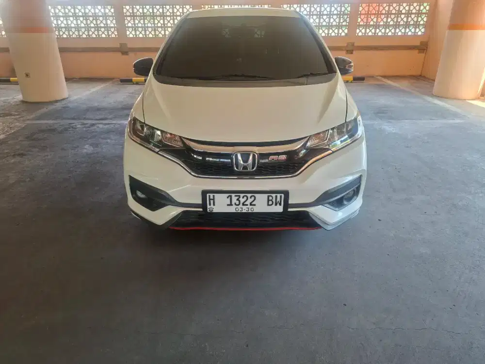 Jazz RS Putih 2020 A/T Plat H Istimewa