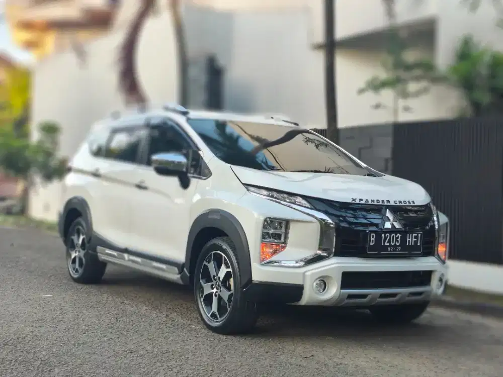 XPANDER CROSS PP TGN 1 LOW KM RECORD