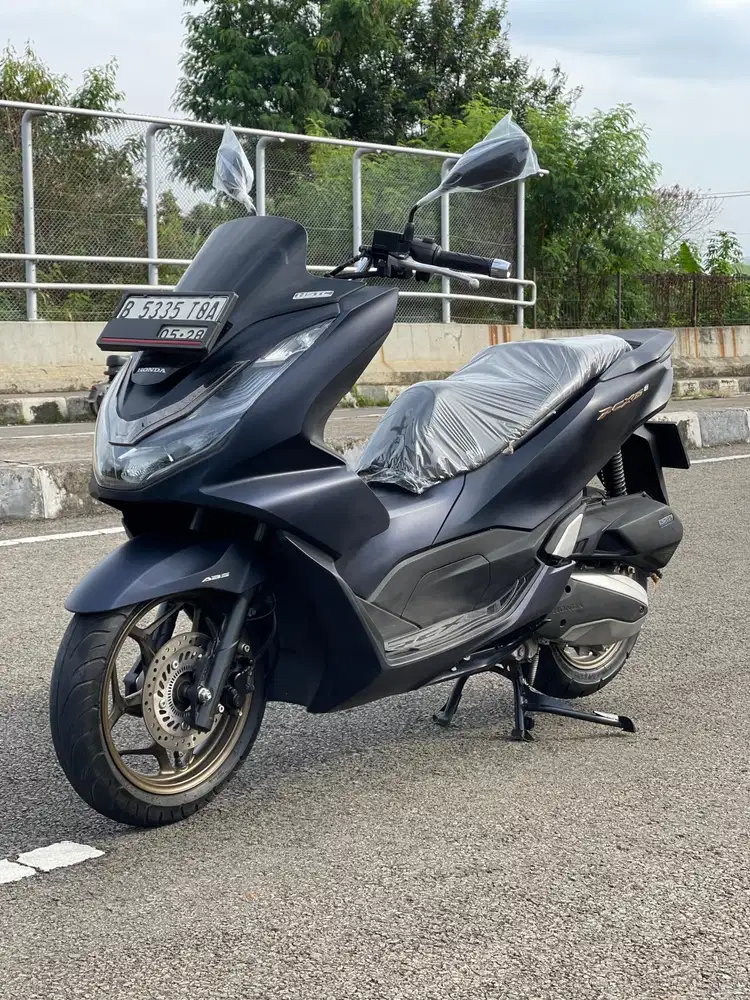 Kredit/Cash Honda New Pcx 160 Cbs Tahun 2023