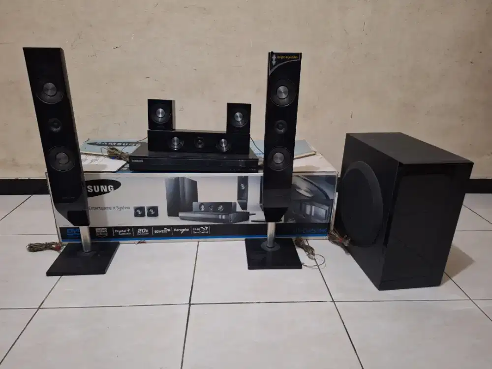 Samsung DVD Home Theater HT-D453HK