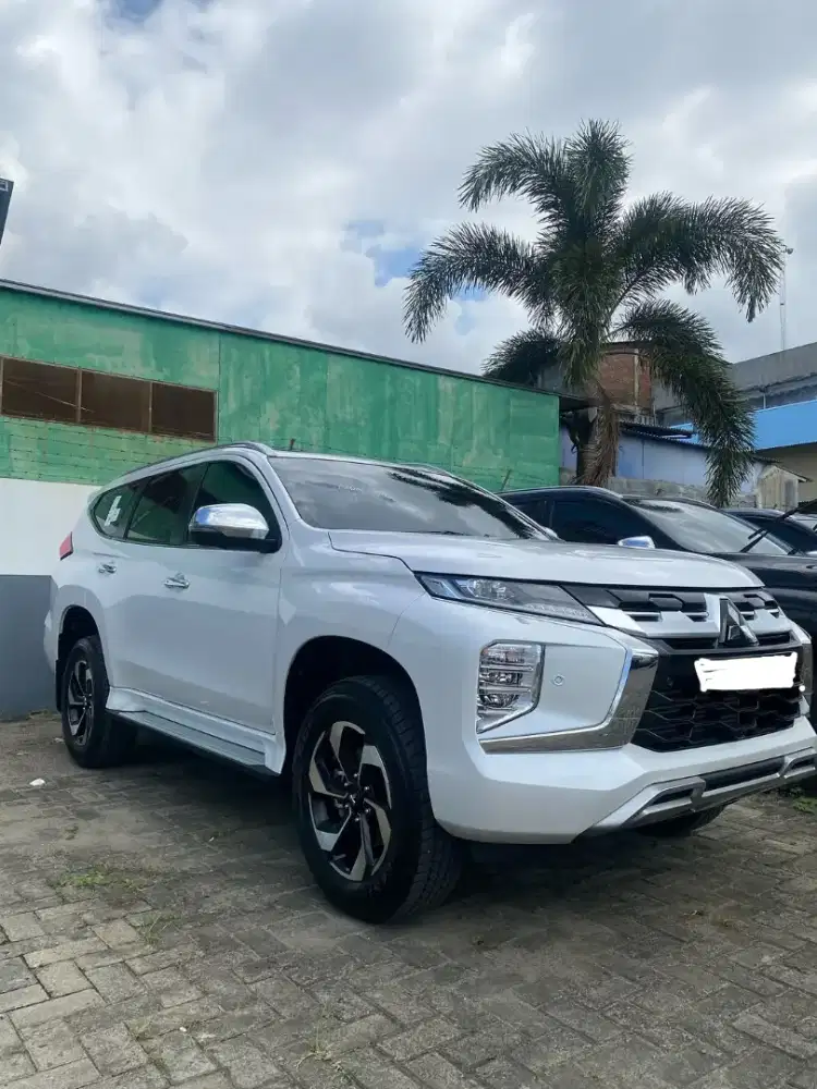 Mitsubishi Pajero Dakar ultimate 4*4 thn 2025 km low
