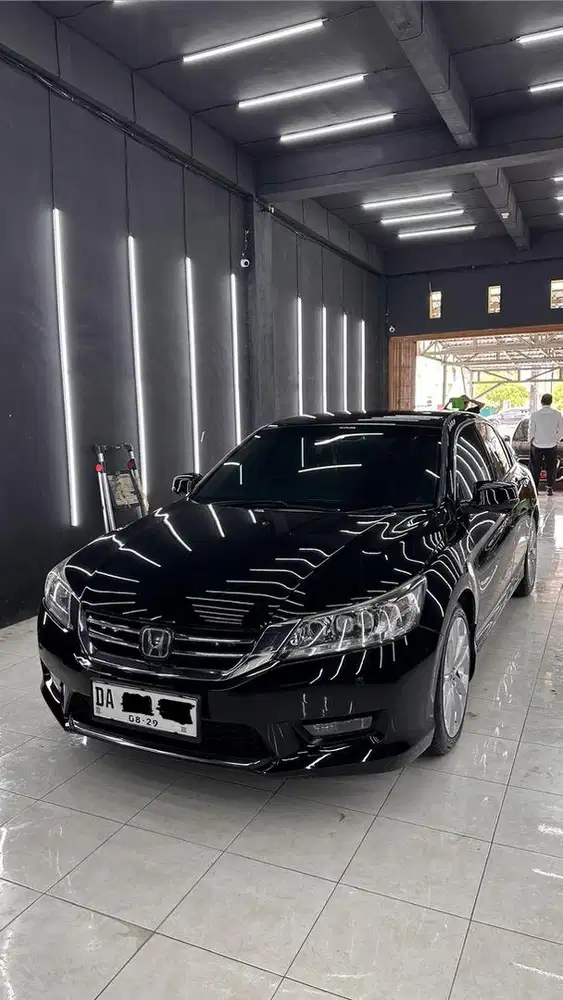 Jual Honda Accord VTi-L 2.4 AT TH 2015