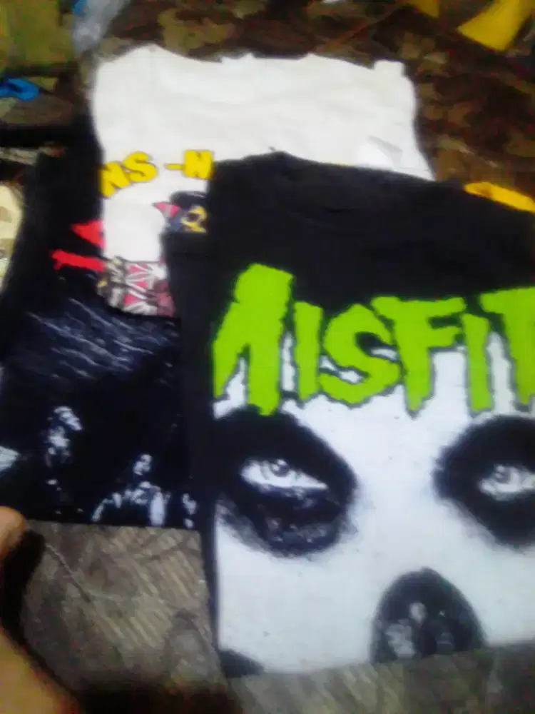 Jual second tshirt