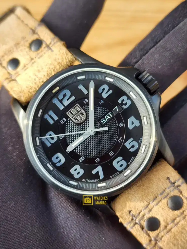 Jam Tangan Original Luminox Field BlackOut DayDate Automatic Swis Made