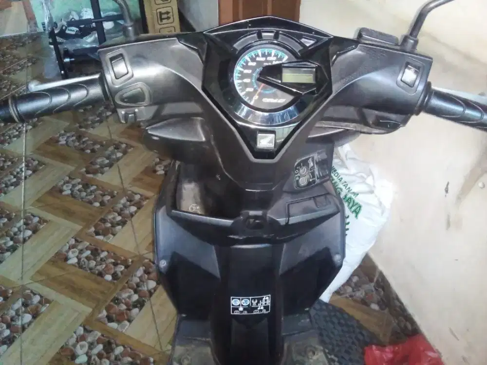 Dijual beat CBS ISS hitam Dove