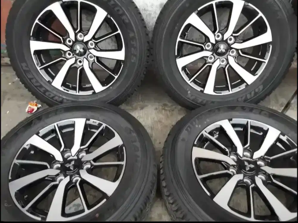 Velg & ban ori Pajero Dakar