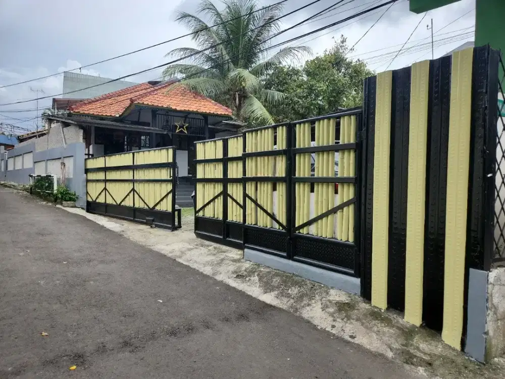 Rumah Hoek Di Tanjung Barat Jagakarsa, Hanya 2 Menit ke AEON dan Stasiun KRL
